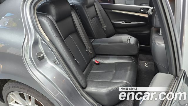 Infiniti G 2010 — photo 17