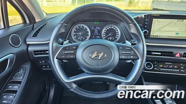 Hyundai Sonata 2020 — photo 13