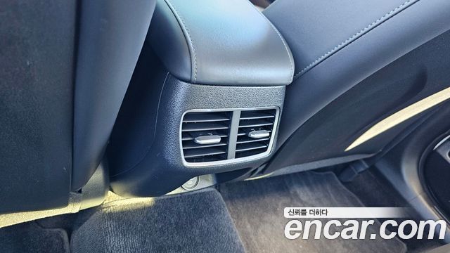 Hyundai Sonata 2020 — photo 18