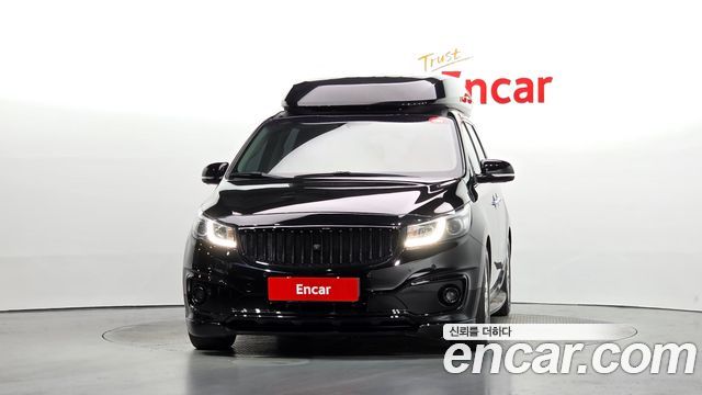 Kia Canival 2018 — photo 3