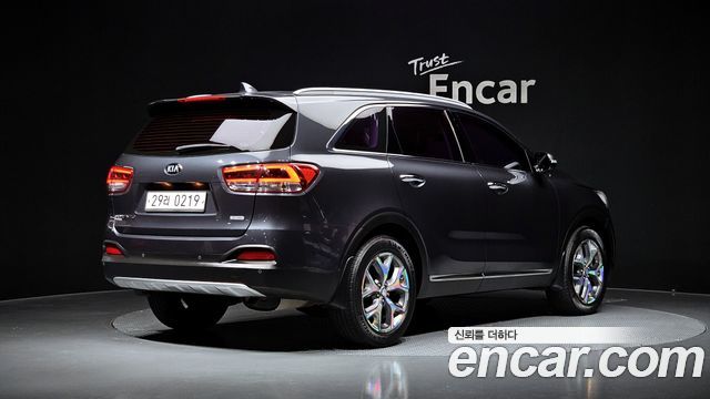 Kia Sorento 2016 — photo 2