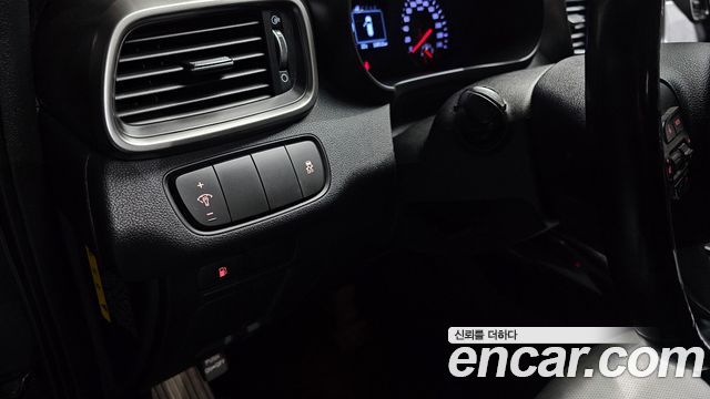 Kia Sorento 2016 — photo 22