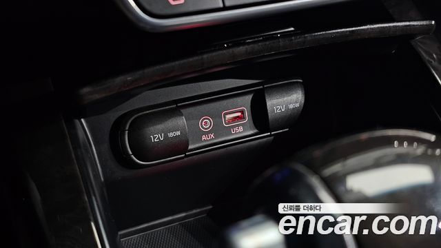Kia Sorento 2016 — photo 32