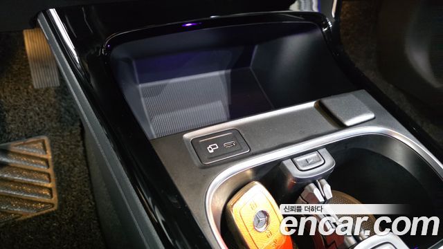 Mercedes-Benz A-Class 2022 — photo 30