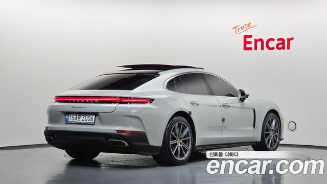 Porsche Panamera 2025 — photo 2