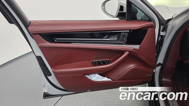 Porsche Panamera 2025 — photo 14