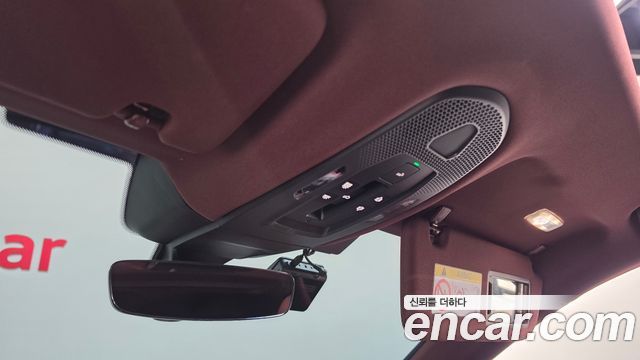 Porsche Panamera 2025 — photo 32