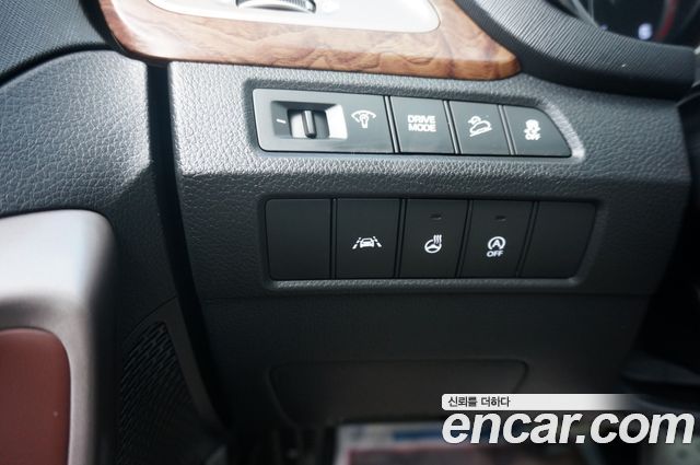 Hyundai Santafe 2017 — photo 9