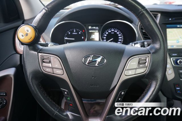 Hyundai Santafe 2017 — photo 10