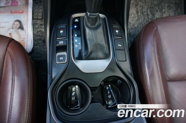 Hyundai Santafe 2017 — photo 14