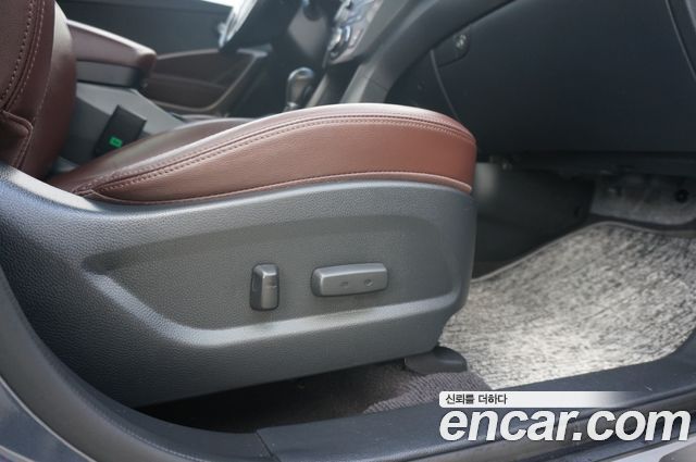 Hyundai Santafe 2017 — photo 19
