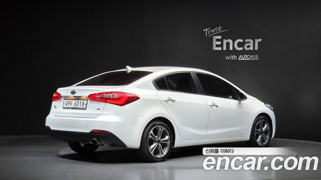 Kia K3 2013 — photo 2