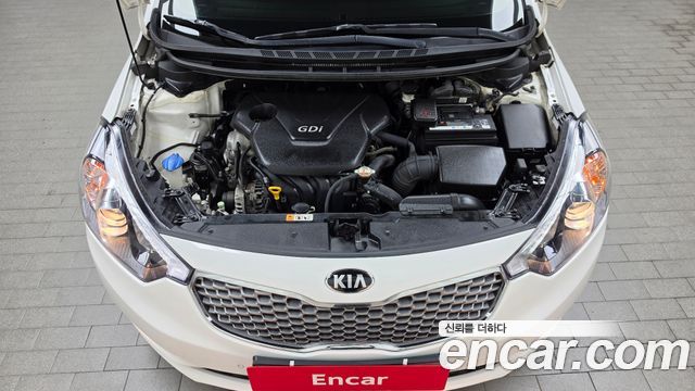 Kia K3 2013 — photo 6