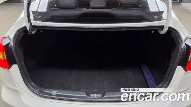Kia K3 2013 — photo 31