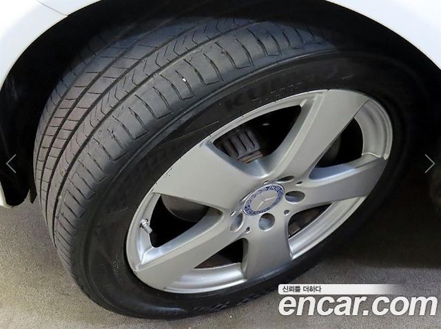 Mercedes-Benz C-Class 2017 — photo 20