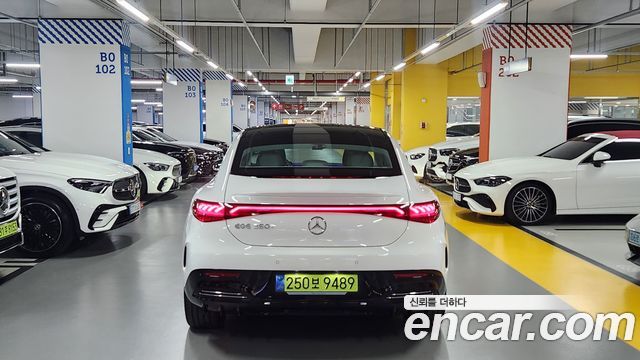 Mercedes-Benz EQE 2026 — photo 3