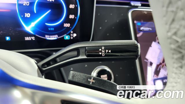 Mercedes-Benz EQE 2026 — photo 10