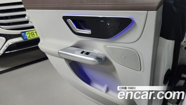 Mercedes-Benz EQE 2026 — photo 18