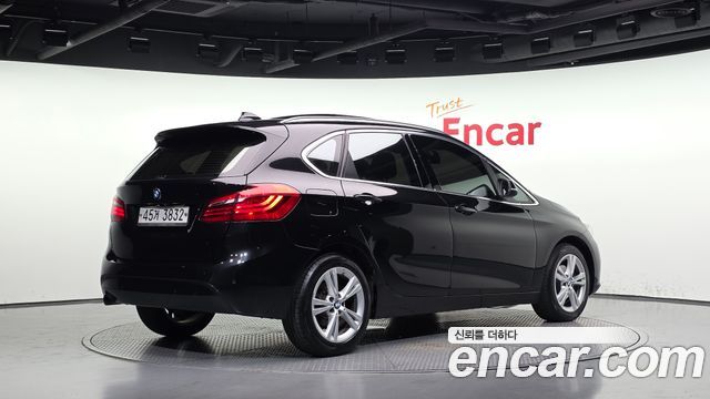 BMW 2-Series 2015 — photo 2