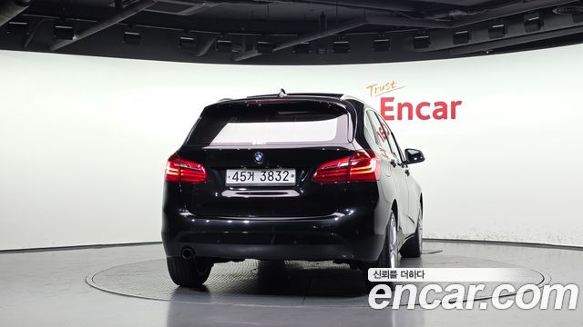 BMW 2-Series 2015 — photo 4