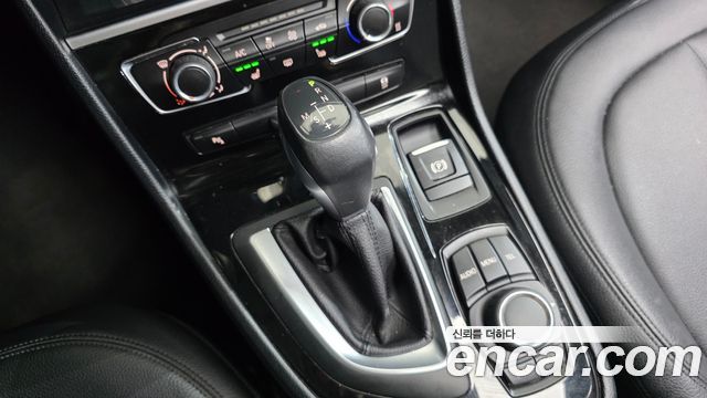 BMW 2-Series 2015 — photo 9