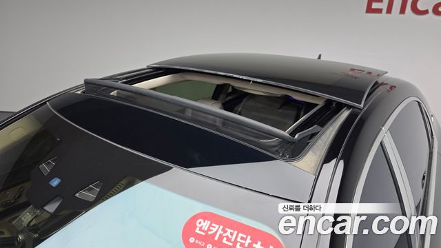 Mercedes-Benz S-Class 2015 — photo 26