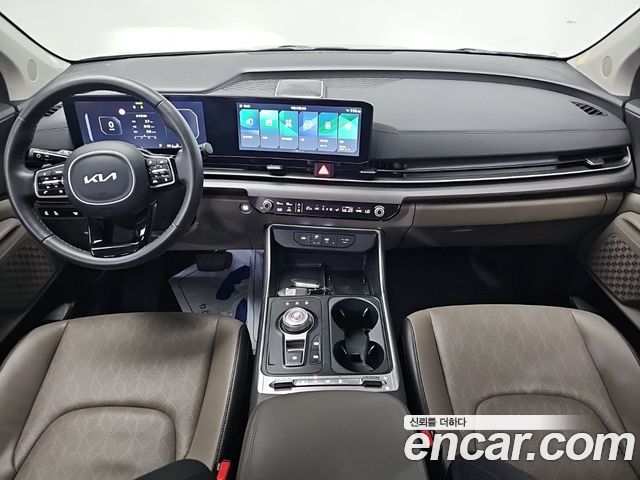 Kia Canival 2025 — photo 7