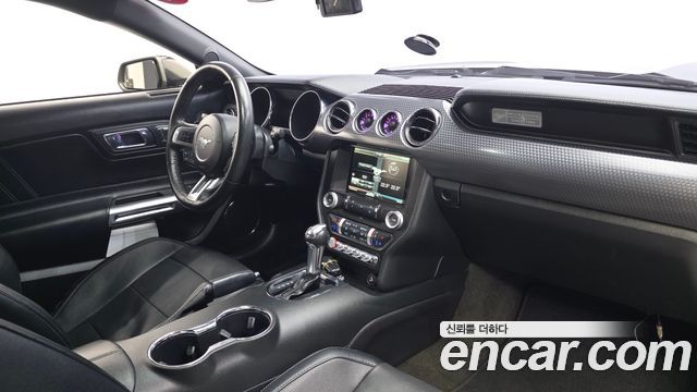 Ford Mustang 2016 — photo 7