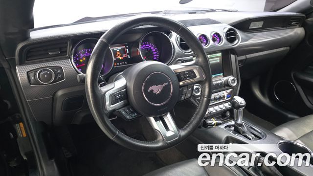 Ford Mustang 2016 — photo 12