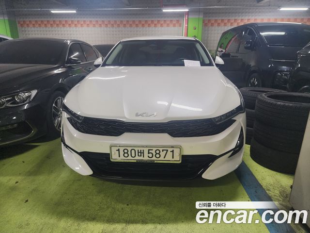 Kia K5 2022 — photo 1