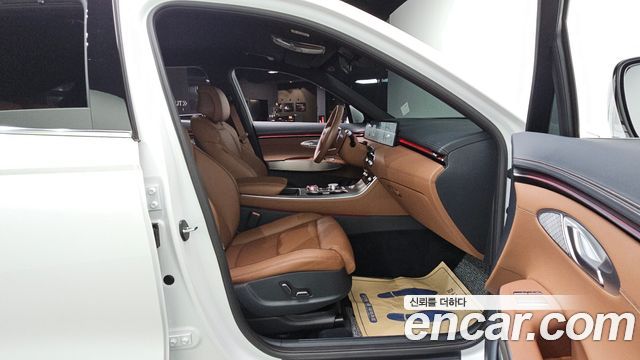 Genesis GV70 2025 — photo 17