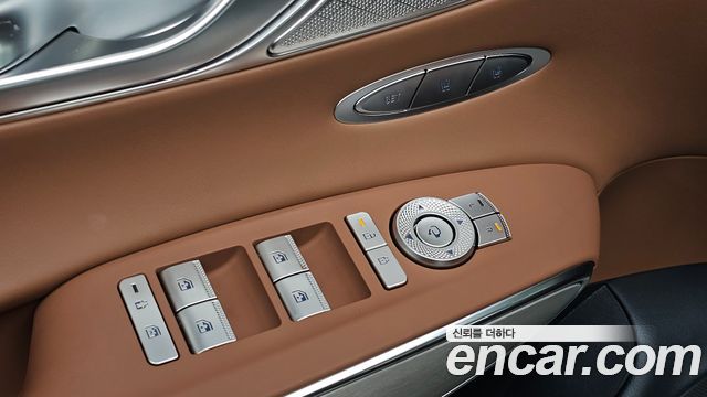 Genesis GV70 2025 — photo 19