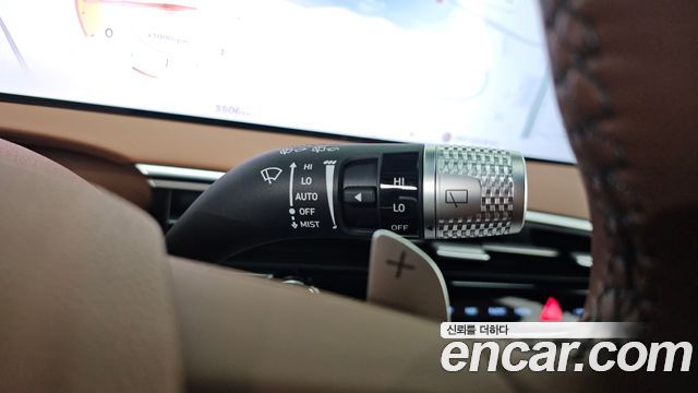 Genesis GV70 2025 — photo 24