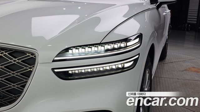 Genesis GV70 2025 — photo 8