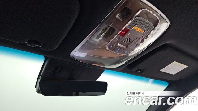 Genesis GV70 2025 — photo 29