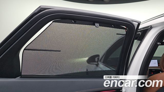 Genesis GV70 2025 — photo 31