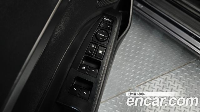 Hyundai AVANTE 2017 — photo 23