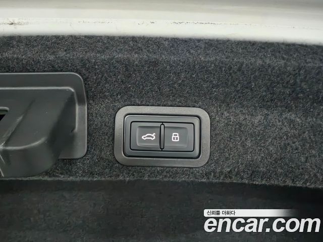 Audi A6 2025 — photo 13