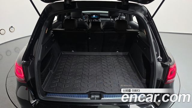 Mercedes-Benz GLC-Class 2020 — photo 23