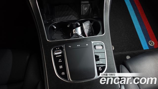 Mercedes-Benz GLC-Class 2020 — photo 24