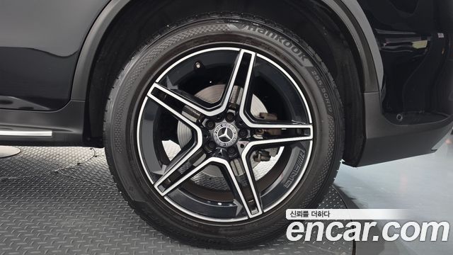 Mercedes-Benz GLC-Class 2020 — photo 7
