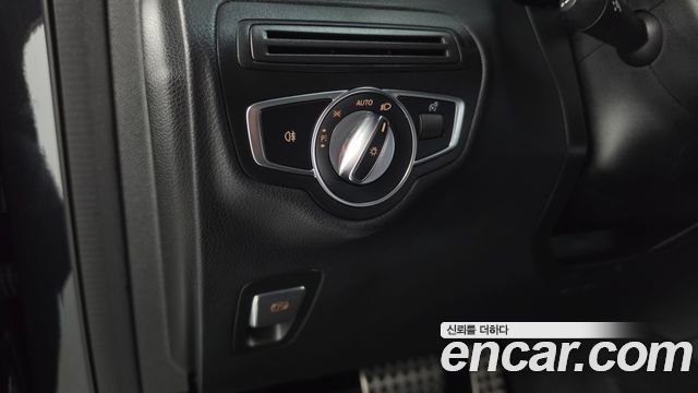 Mercedes-Benz GLC-Class 2020 — photo 27