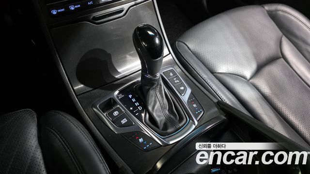 Hyundai Grandeur 2015 — photo 12