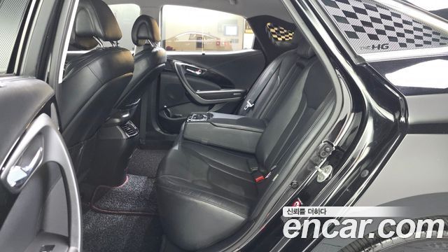 Hyundai Grandeur 2015 — photo 17