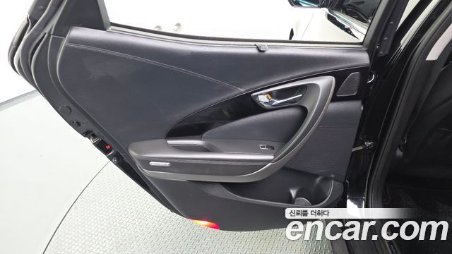 Hyundai Grandeur 2015 — photo 15