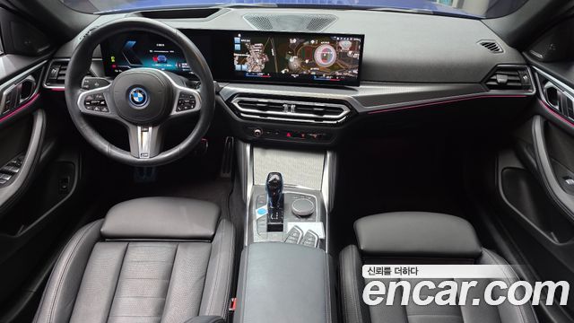 BMW i4 2023 — photo 10