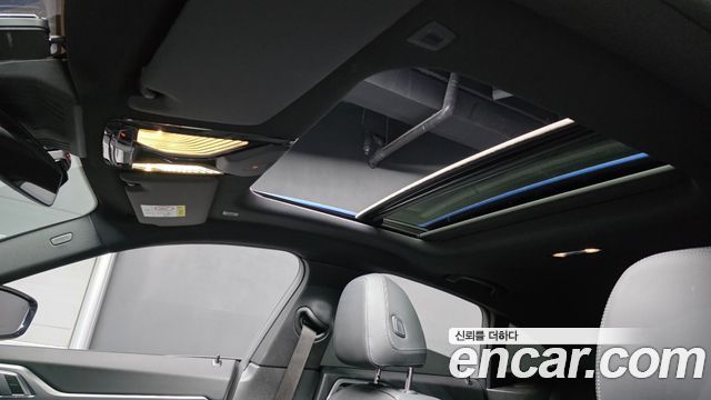 BMW i4 2023 — photo 27