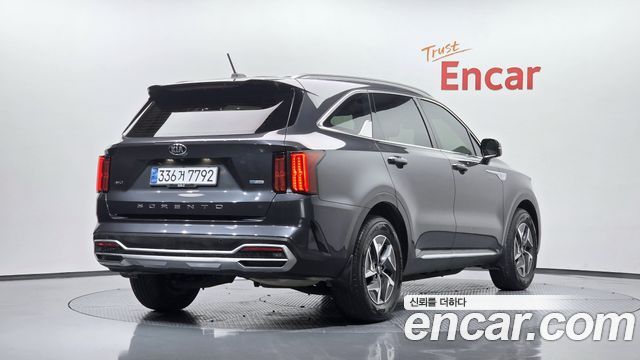 Kia Sorento 2021 — photo 2