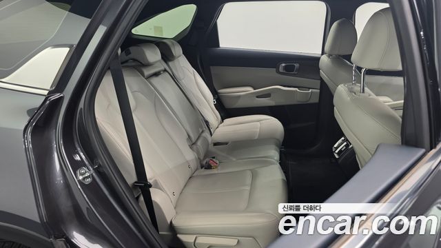 Kia Sorento 2021 — photo 17
