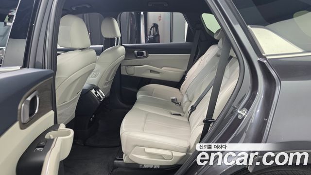 Kia Sorento 2021 — photo 18